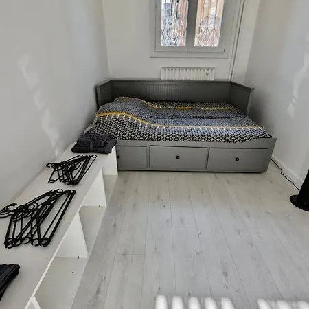 Magnifique T2 Refait A Neuf - Calme & Equipe Avec Parking Apartment *